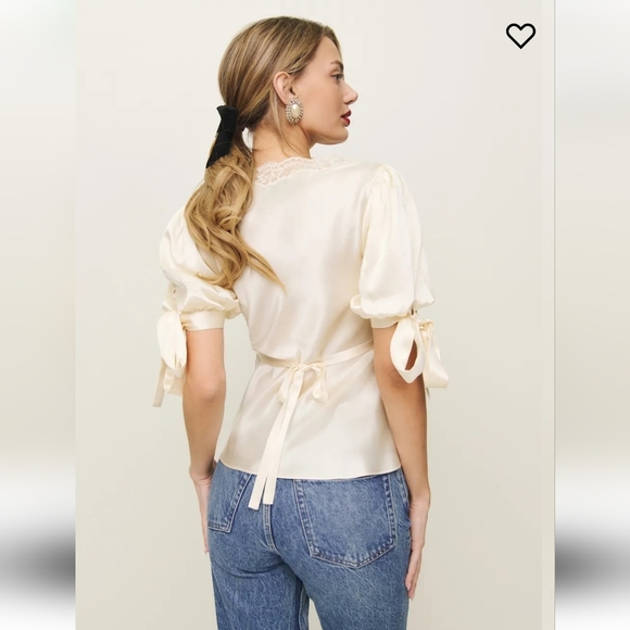 Reformation Dolly Cream Silk Top Size 8 NWT - Picture 10 of 12